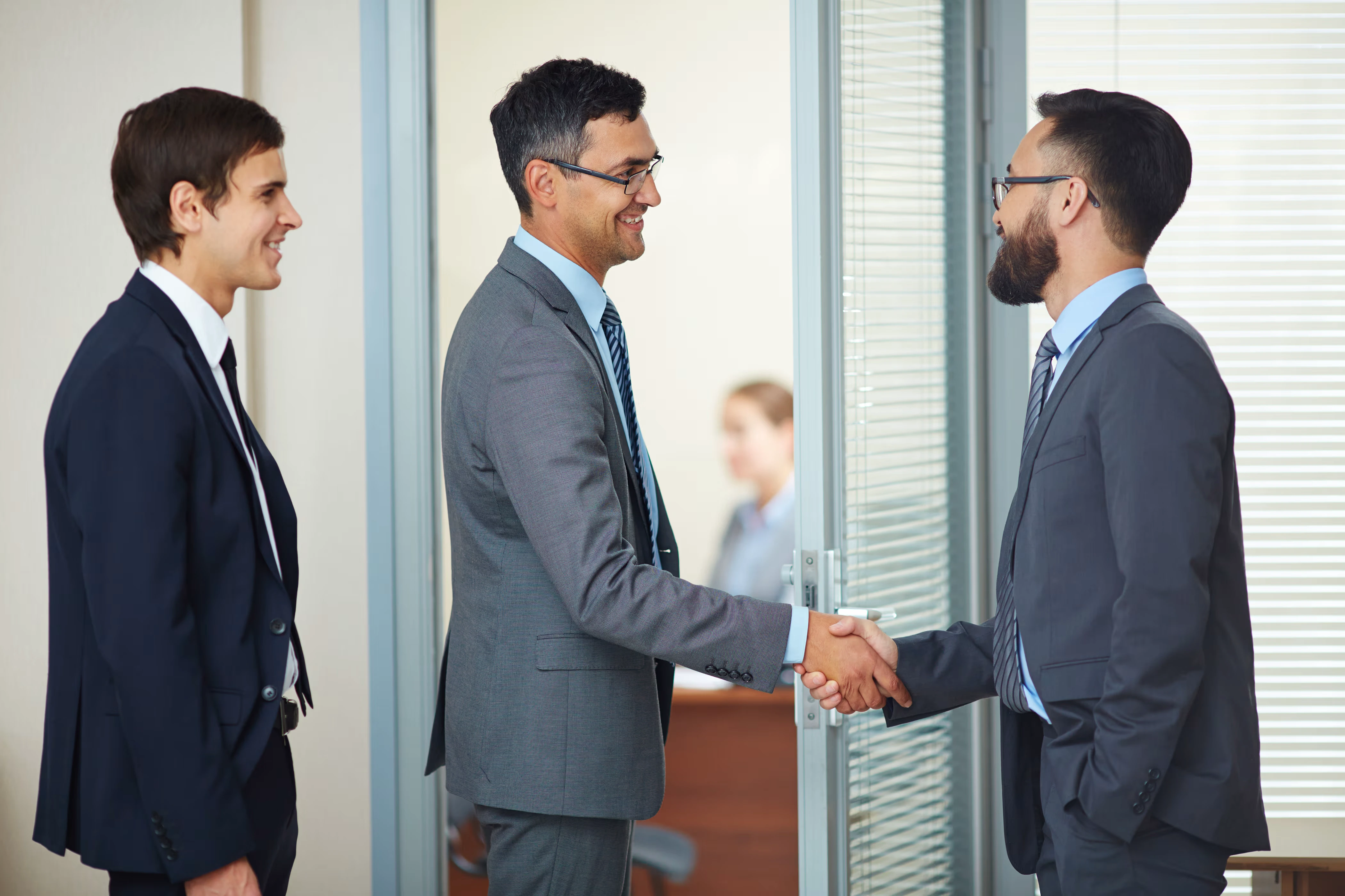 Fractional CIO vs Fractional CTO: Which is Best For Your Business?