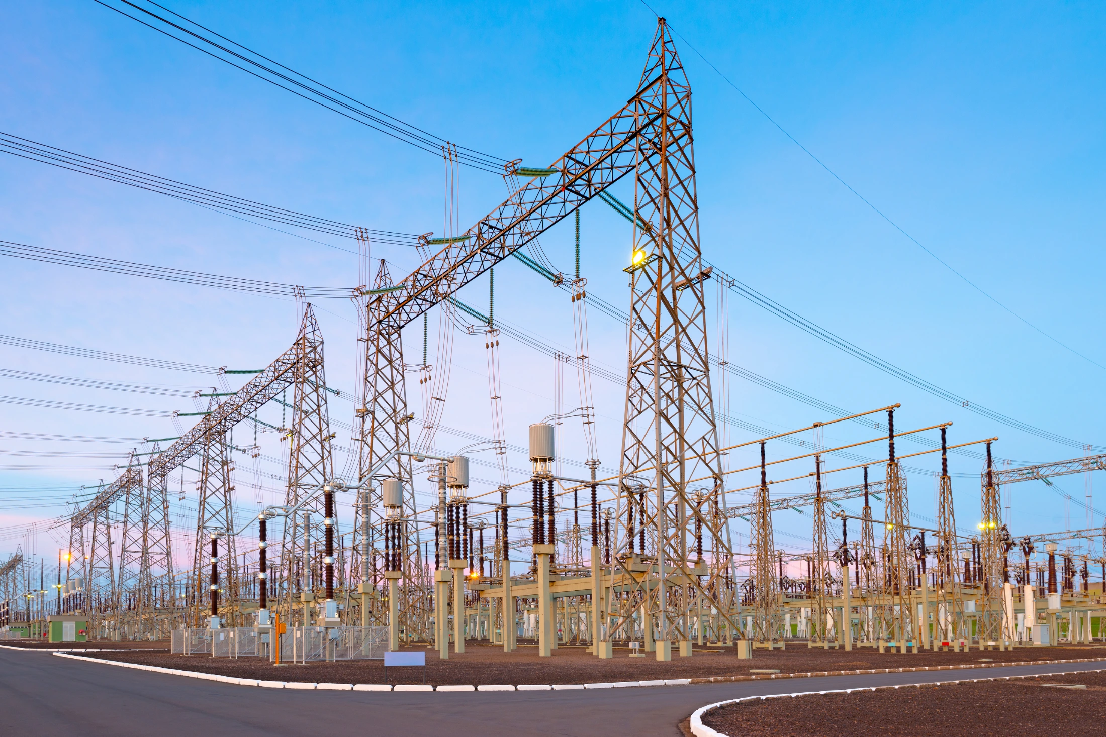 Large B2B Electrical Distribution Enterprise