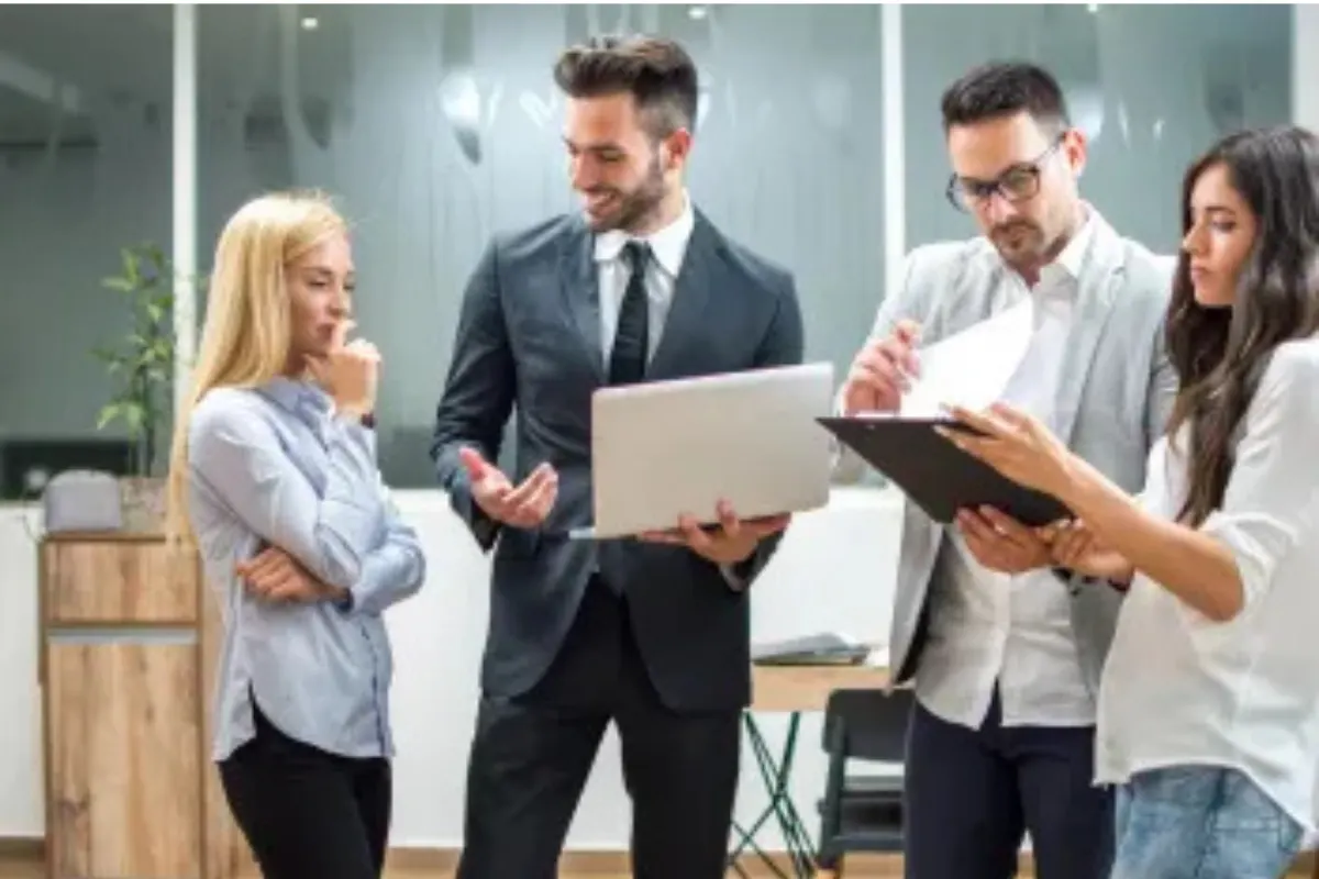 fractional vs full time CTO Blog
